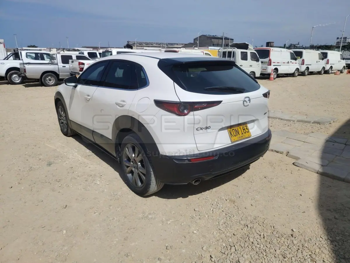 MAZDA CX-30 GRAND TOURING LX 4X2 AUT 2.5 2488 CC MOD. 2022, RP#1 PLACA: KON183 Ubic.: BARRANQUILLA — imagen 6 de 8