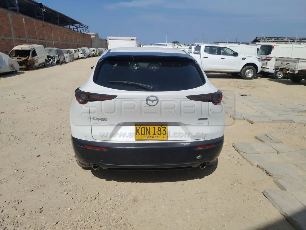MAZDA CX-30 GRAND TOURING LX 4X2 AUT 2.5 2488 CC MOD. 2022, RP#1 PLACA: KON183 Ubic.: BARRANQUILLA — imagen 7 de 8