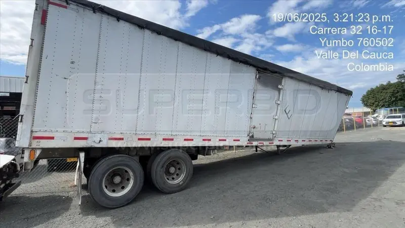 INCA FRUEHAUF SEMIREMOLQUE / FB-9-F2-40-3-PL MOD. 2005 PLACA: 3 Ubic.: CALI