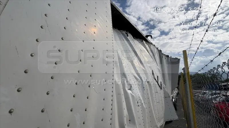 INCA FRUEHAUF SEMIREMOLQUE / FB-9-F2-40-3-PL MOD. 2005 PLACA: 3 Ubic.: CALI — imagen 5 de 8