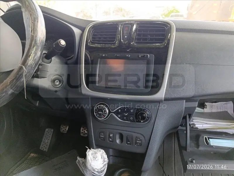 RENAULT SANDERO RS MOD. 2017 PLACA: 2 Ubic.: MONTERIA — imagen 2 de 8