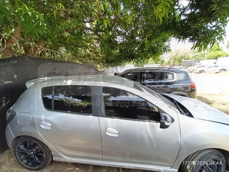 RENAULT SANDERO RS MOD. 2017 PLACA: 2 Ubic.: MONTERIA — imagen 7 de 8