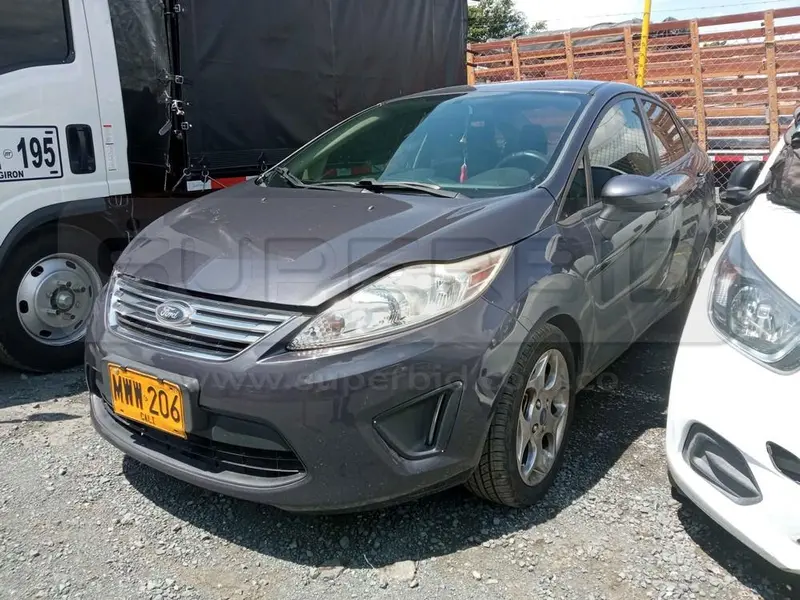 FORD FIESTA [6] SPORTBACK 4P AT 1597 CC MOD. 2013, PLACA: MWW206 Ubic.: CALI, VALLE DEL CAUCA — imagen 7 de 8
