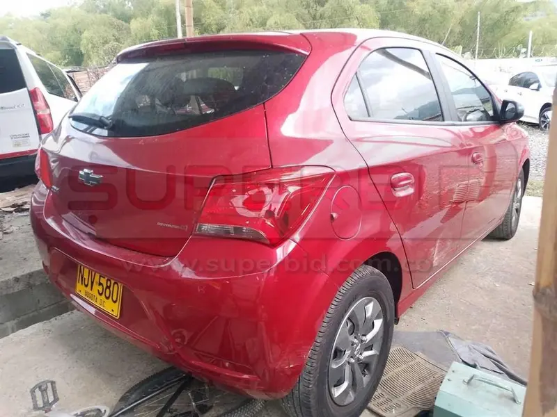 CHEVROLET JOY HATCHBACK LT 2AB R14 MT 1389 CC MOD. 2024, PLACA: NJV580 Ubic.: PEREIRA, RISARALDA — imagen 4 de 8