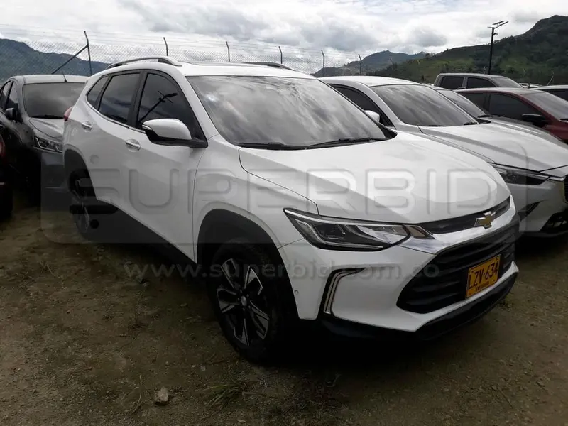 CHEVROLET TRACKER TURBO PREMIER TP 1199 CC MOD. 2023, PLACA: LZV634 Ubic.: COPACABANA, ANTIOQUIA — imagen 4 de 8