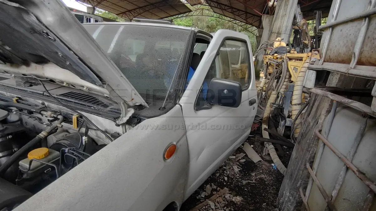 NISSAN D22, 2488 CC, MOD. 2011, RTM VENCIDA, PLACA: KEW951 Ubic.: CHIA — imagen 6 de 8