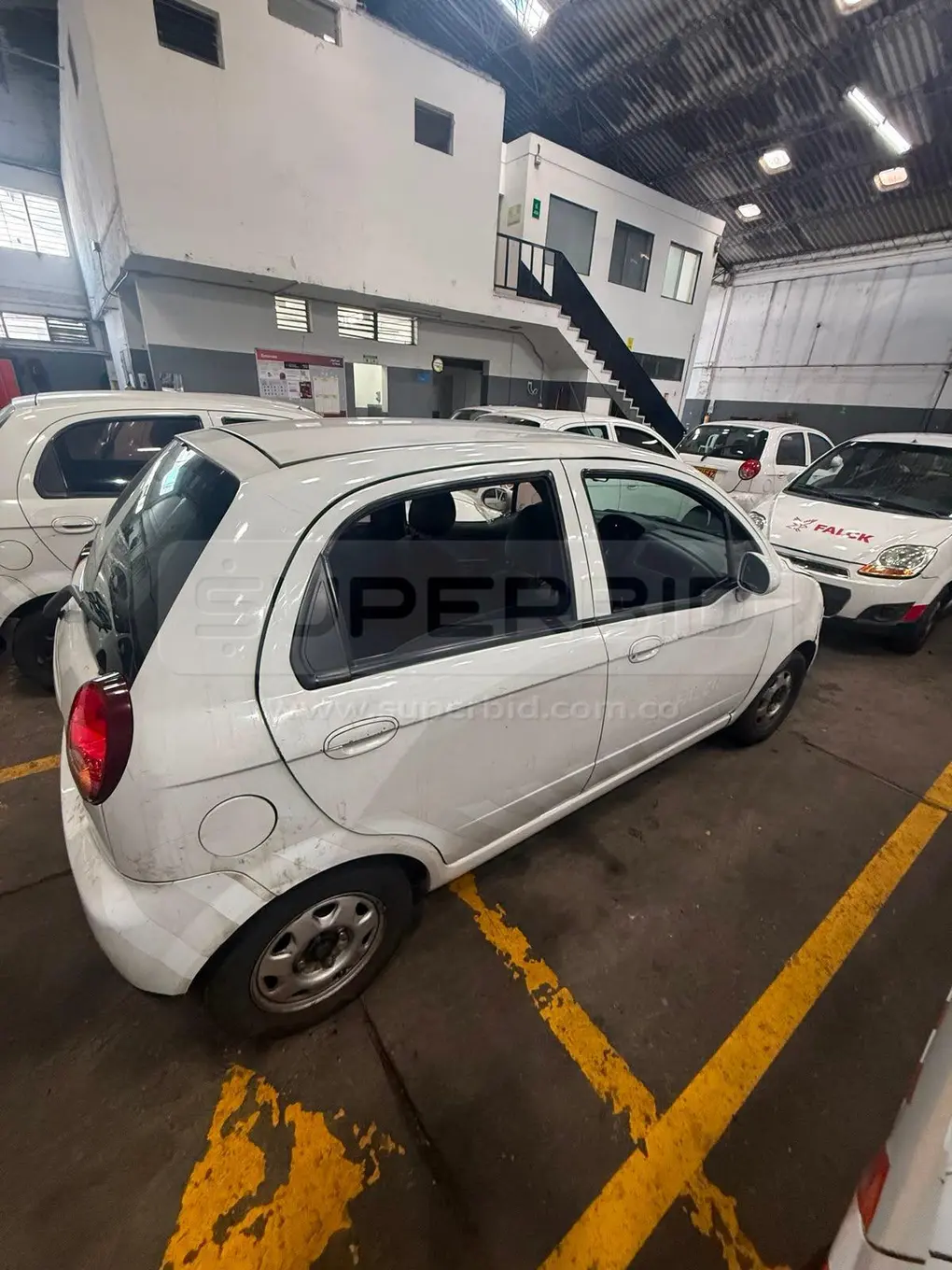 CHEVROLET SPARK MT 995 CC, MOD. 2017, PLACA: ISS901 Ubic.: Medellin — imagen 3 de 5
