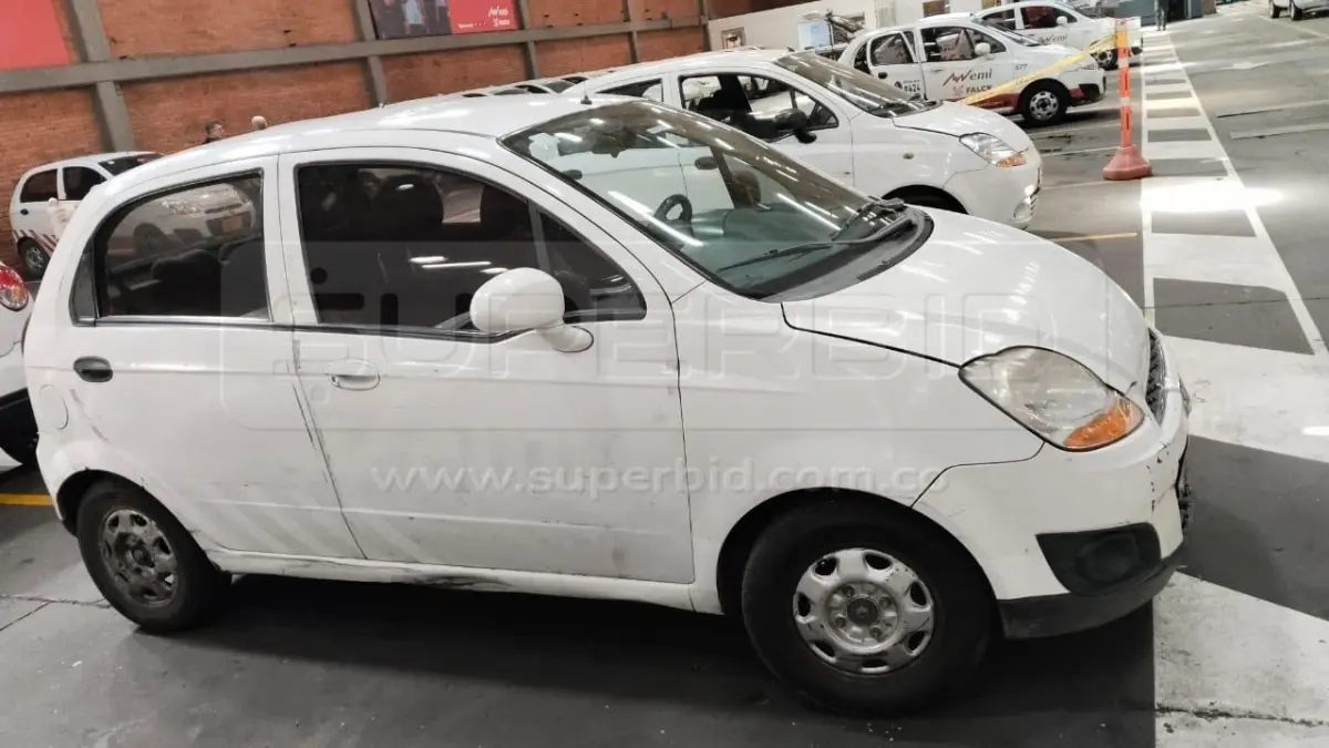 CHEVROLET SPARK MT 995 CC, MOD. 2019, PLACA: EMR106 Ubic.: Bogota
