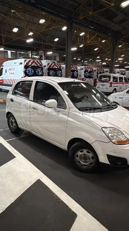 CHEVROLET SPARK MT 995 CC, MOD. 2017, PLACA: ISV862 Ubic.: Bogota — imagen 2 de 4