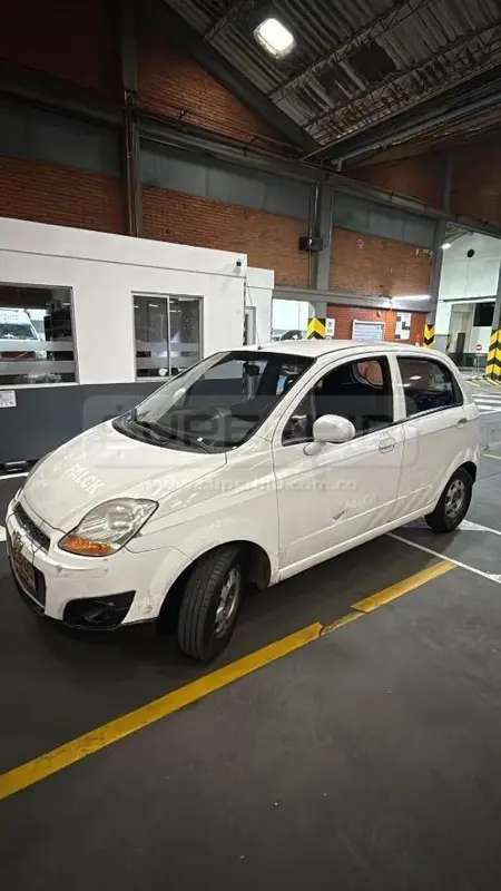 CHEVROLET SPARK MT 995 CC, MOD. 2017, PLACA: ISV862 Ubic.: Bogota — imagen 4 de 4