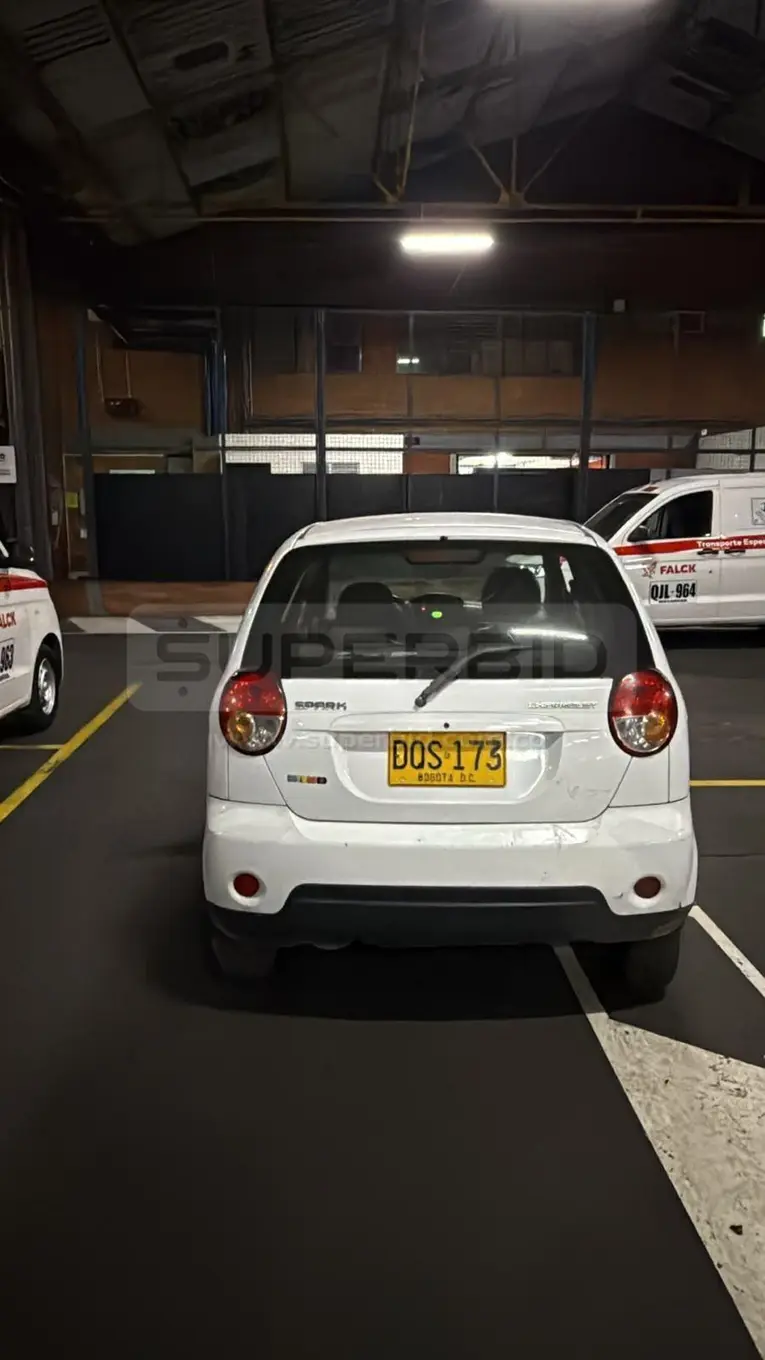 CHEVROLET SPARK MT 995 CC, MOD. 2017, PLACA: DQS173 Ubic.: Bogota — imagen 3 de 4