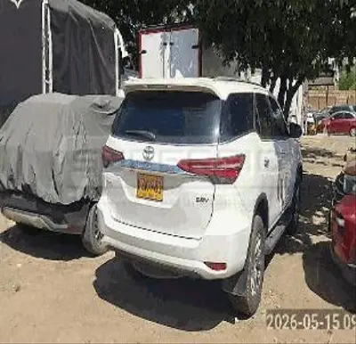 TOYOTA FORTUNER 2393 CC MOD. 2022, RP#1 PLACA: 1 Ubic.: Valledupar — imagen 3 de 5
