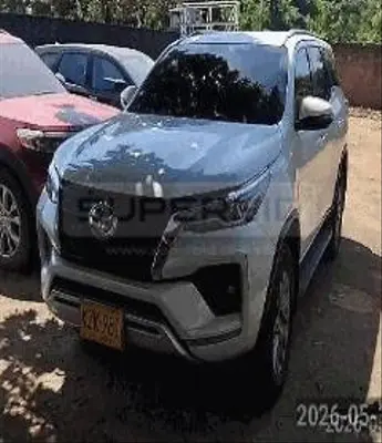 TOYOTA FORTUNER 2393 CC MOD. 2022, RP#1 PLACA: 1 Ubic.: Valledupar — imagen 4 de 5