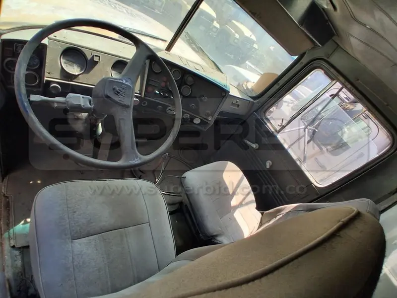VOLQUETA MACK RD 688 SX MT 9999 CC, MOD. 1993, RTM VENCIDA, PLACA: SAW033 Ubic.: YUMBO, VALLE DEL CAUCA — imagen 6 de 6