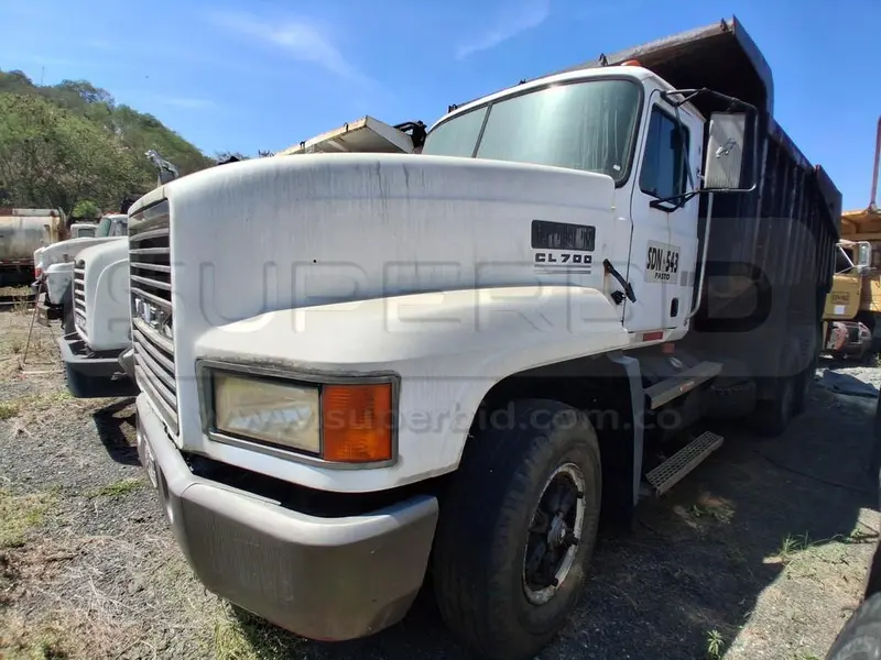 VOLQUETA MACK CL 713 MT 12000 CC, MOD. 1998, RTM VENCIDA, PLACA: SDN543 Ubic.: YUMBO, VALLE DEL CAUCA