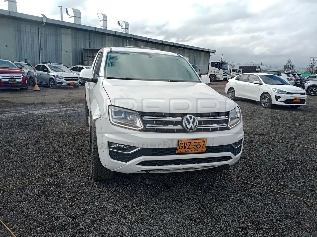 VOLKSWAGEN AMAROK HIGHLINE 2.0L 132KW 4X4 AT CABINA DOBLE PLATÓN 1968 CC MOD. 2020, RP#5 PLACA: GVZ557, BRP Ubic.: BOGOTÁ — imagen 3 de 8
