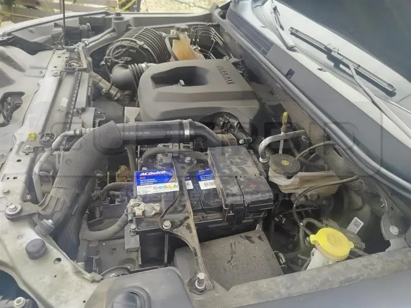 CHEVROLET COLORADO Z71 4X4 TD EURO VI AT 2800 CC MOD. 2026, PLACA: MVP158 Ubic.: BUCARAMANGA, SANTANDER — imagen 5 de 8