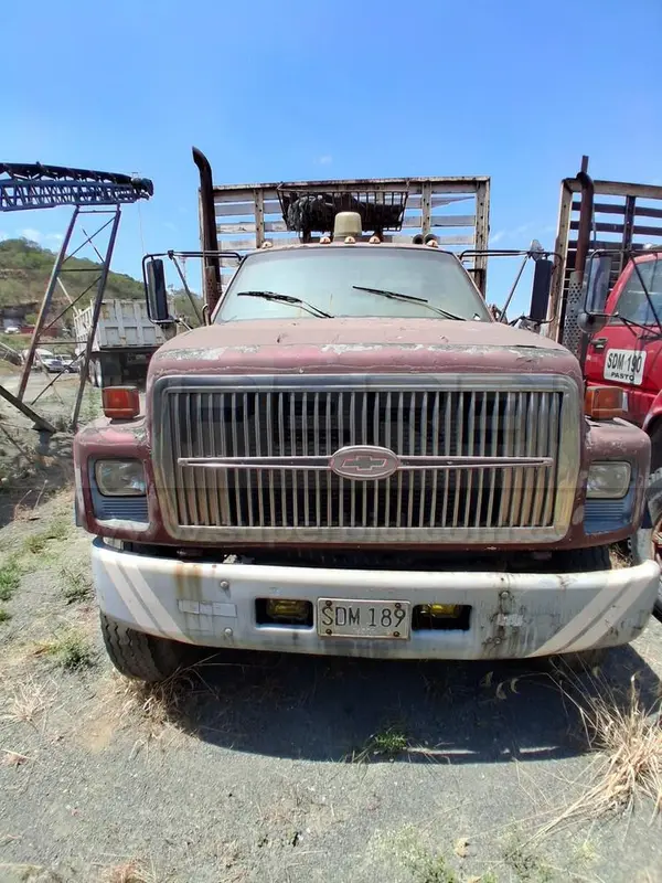 CAMION CHEVROLET KODIAK 209 MT 7600 CC, MOD. 1995, RTM VENCIDA, PLACA: SDM189 Ubic.: YUMBO, VALLE DEL CAUCA — imagen 2 de 8