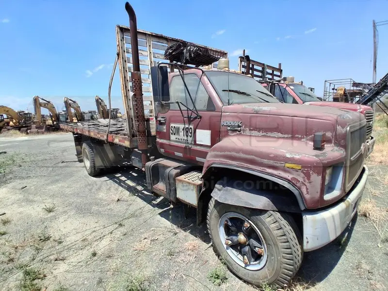 CAMION CHEVROLET KODIAK 209 MT 7600 CC, MOD. 1995, RTM VENCIDA, PLACA: SDM189 Ubic.: YUMBO, VALLE DEL CAUCA — imagen 3 de 8