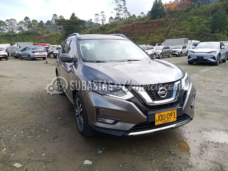 Nissan New x-trail advance 2.5l 2wd aut cvt connect - 2022 - 091 - Med — imagen 2 de 8