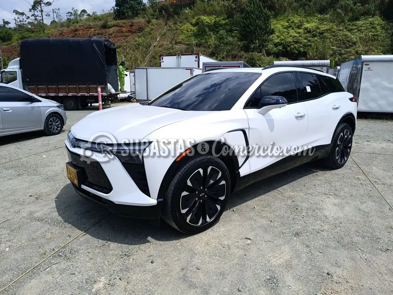 Chevrolet Blazer ev - 2025 - 124 - Medellín — imagen 4 de 8