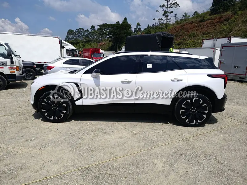 Chevrolet Blazer ev - 2025 - 124 - Medellín — imagen 5 de 8