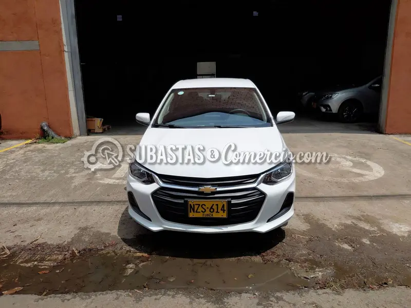 Chevrolet Onix nb lt turbo mt - 2025 - 614 - Caldas — imagen 3 de 8