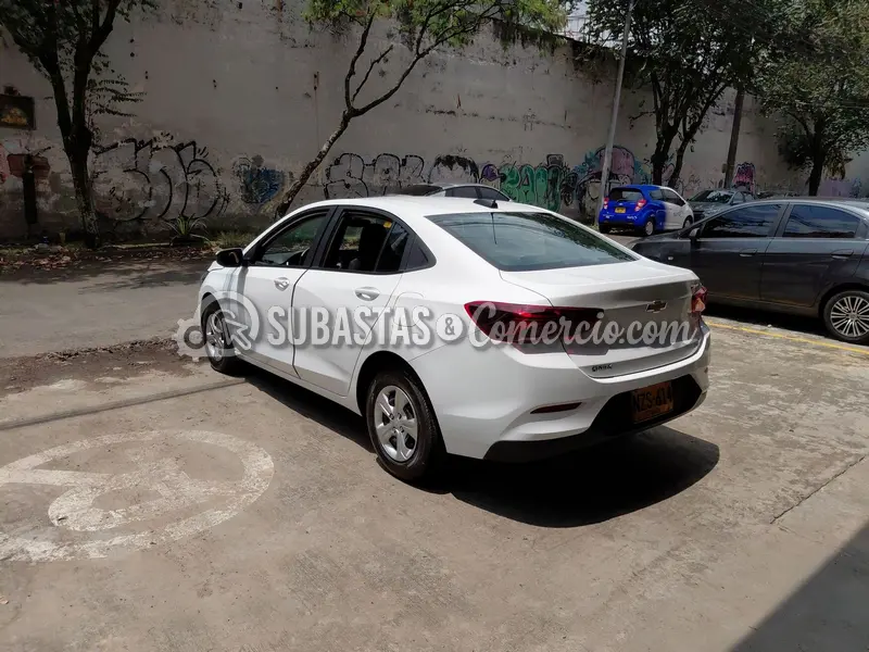 Chevrolet Onix nb lt turbo mt - 2025 - 614 - Caldas — imagen 6 de 8