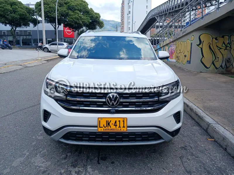 Volkswagen Teramont highline - 2023 - 411 - Bucaramanga — imagen 3 de 8