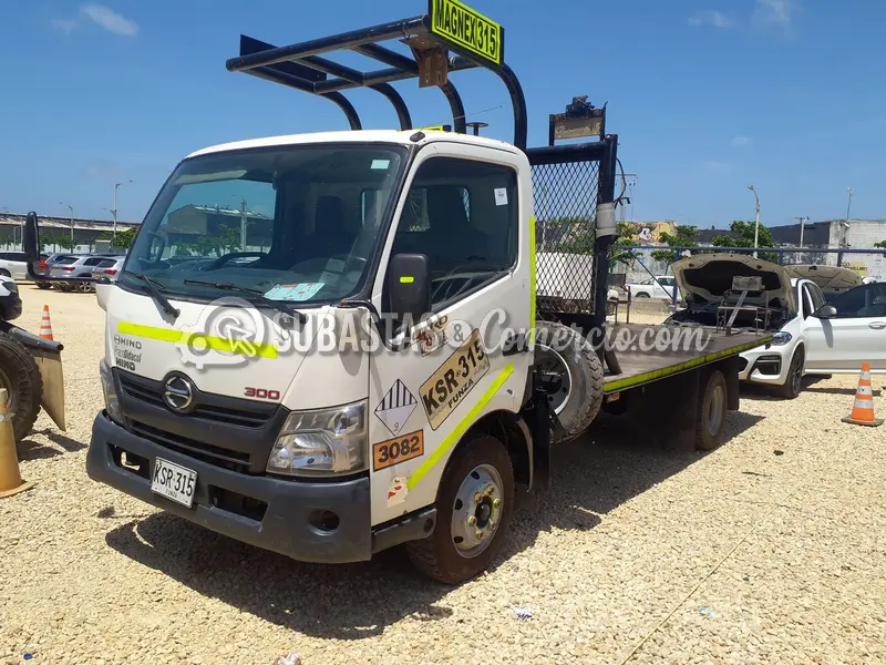 Hino Dutro turbo - 2022 - 315 - Barranquilla — imagen 4 de 8