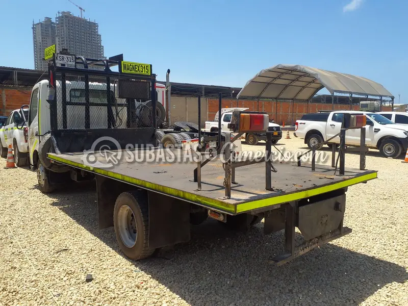 Hino Dutro turbo - 2022 - 315 - Barranquilla — imagen 6 de 8