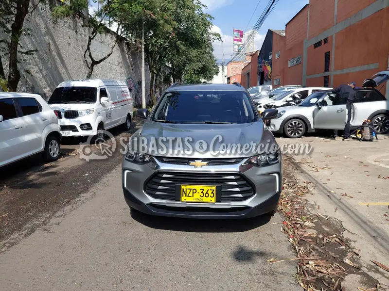 Chevrolet Tracker turbo ls at - 2025 - 363 - Caldas — imagen 3 de 8