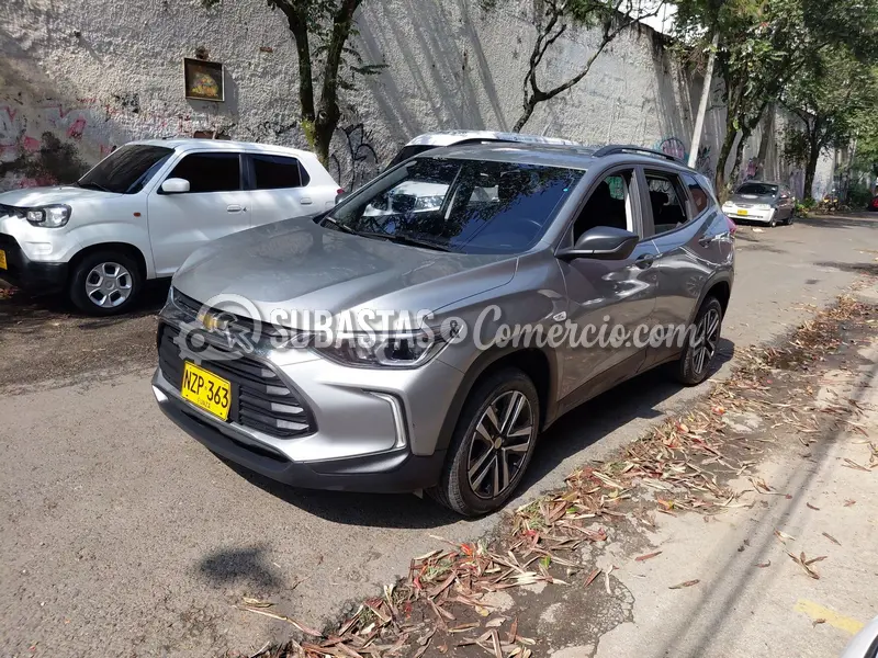 Chevrolet Tracker turbo ls at - 2025 - 363 - Caldas — imagen 4 de 8