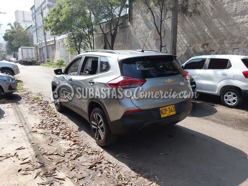 Chevrolet Tracker turbo ls at - 2025 - 363 - Caldas — imagen 6 de 8
