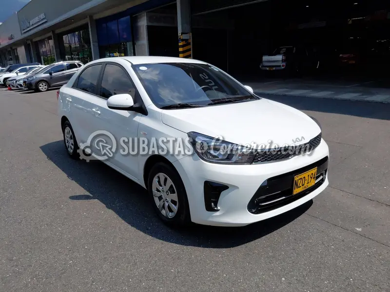 Kia Soluto emotion mt - 2025 - 194 - Caldas — imagen 2 de 8
