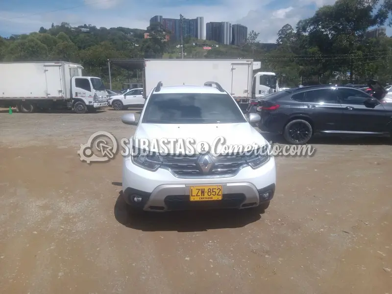 Renault Duster iconic 1.3t 4x4 mt - 2024 - 852 - Caldas — imagen 3 de 8