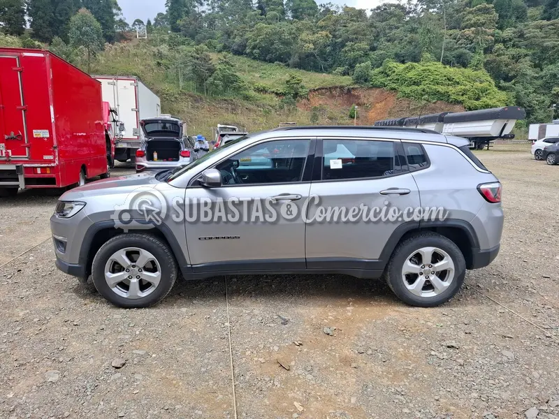 Jeep Compass longitude plus - 2020 - 163 - Medellín — imagen 5 de 8