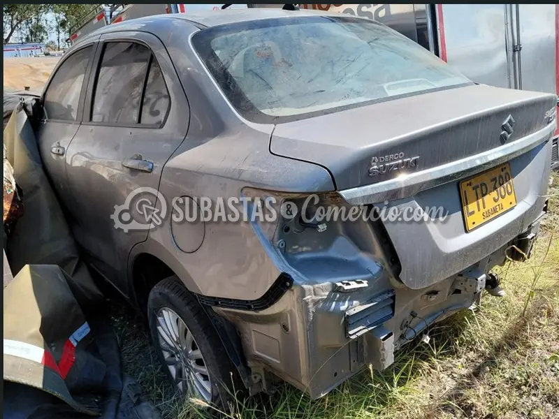 Salvamento Suzuki New swift dzire mt gl - 2023 - 388 - Cali