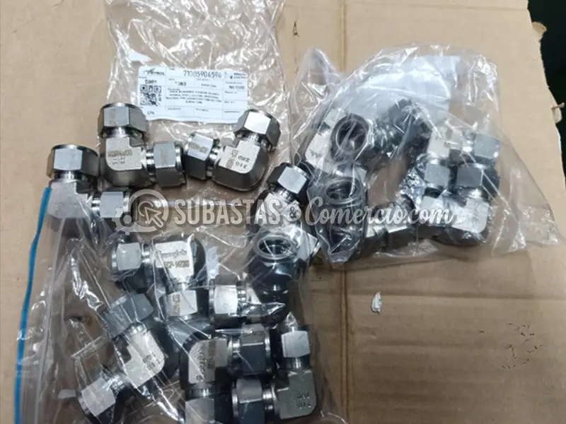 Bridas, Cajas Reductoras, Reductores y Accesorios de Tubería — imagen 7 de 8