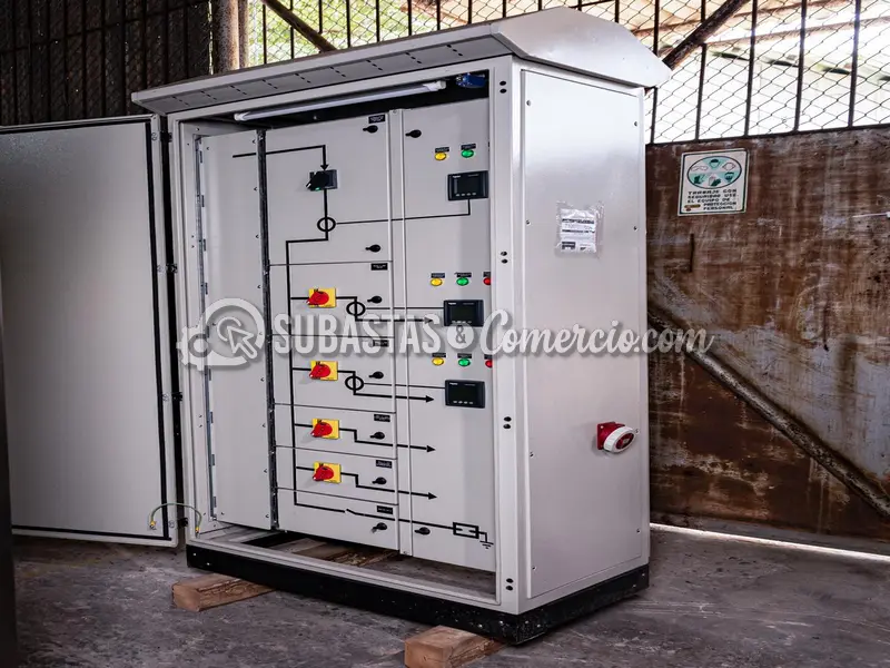 Equipos eléctricos de distribución, transformación y respaldo de energ