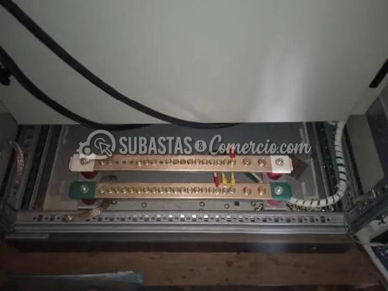Equipos eléctricos de distribución, transformación y respaldo de energ — imagen 7 de 8
