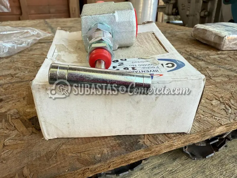 Válvulas industriales y repuestos aprox: 157 UN — imagen 6 de 8