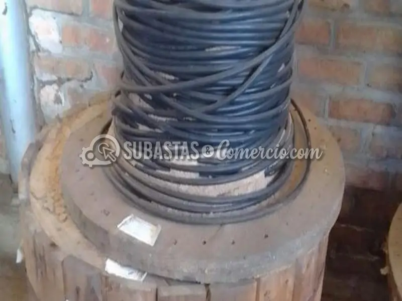 Cable de instrumentación y de potencia aprox: 9.978 M — imagen 7 de 8