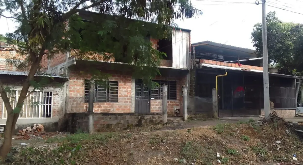 Casa en venta - Garzón, Huila — imagen 2 de 3