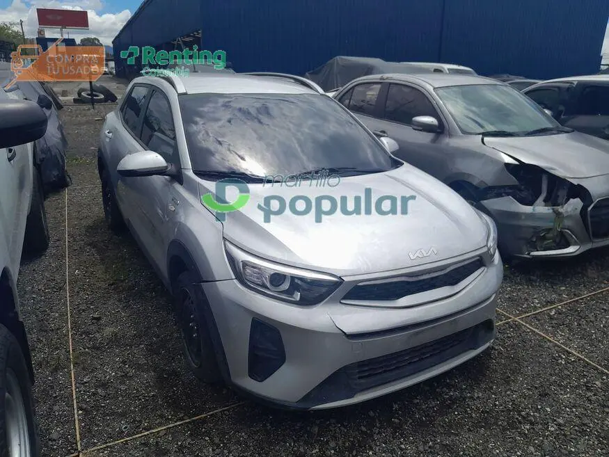 Camioneta Kia STONIC 2023 — imagen 4 de 12