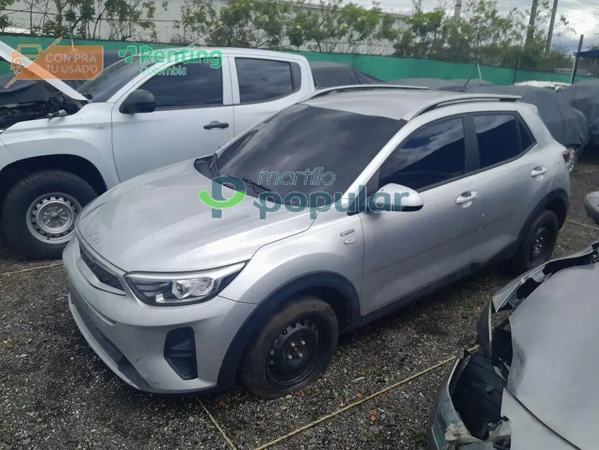 Camioneta Kia STONIC 2023 — imagen 10 de 12
