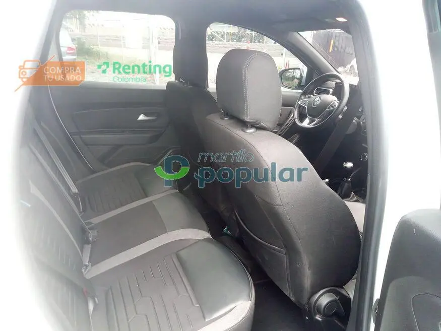 Campero Renault Duster 2024 — imagen 9 de 12