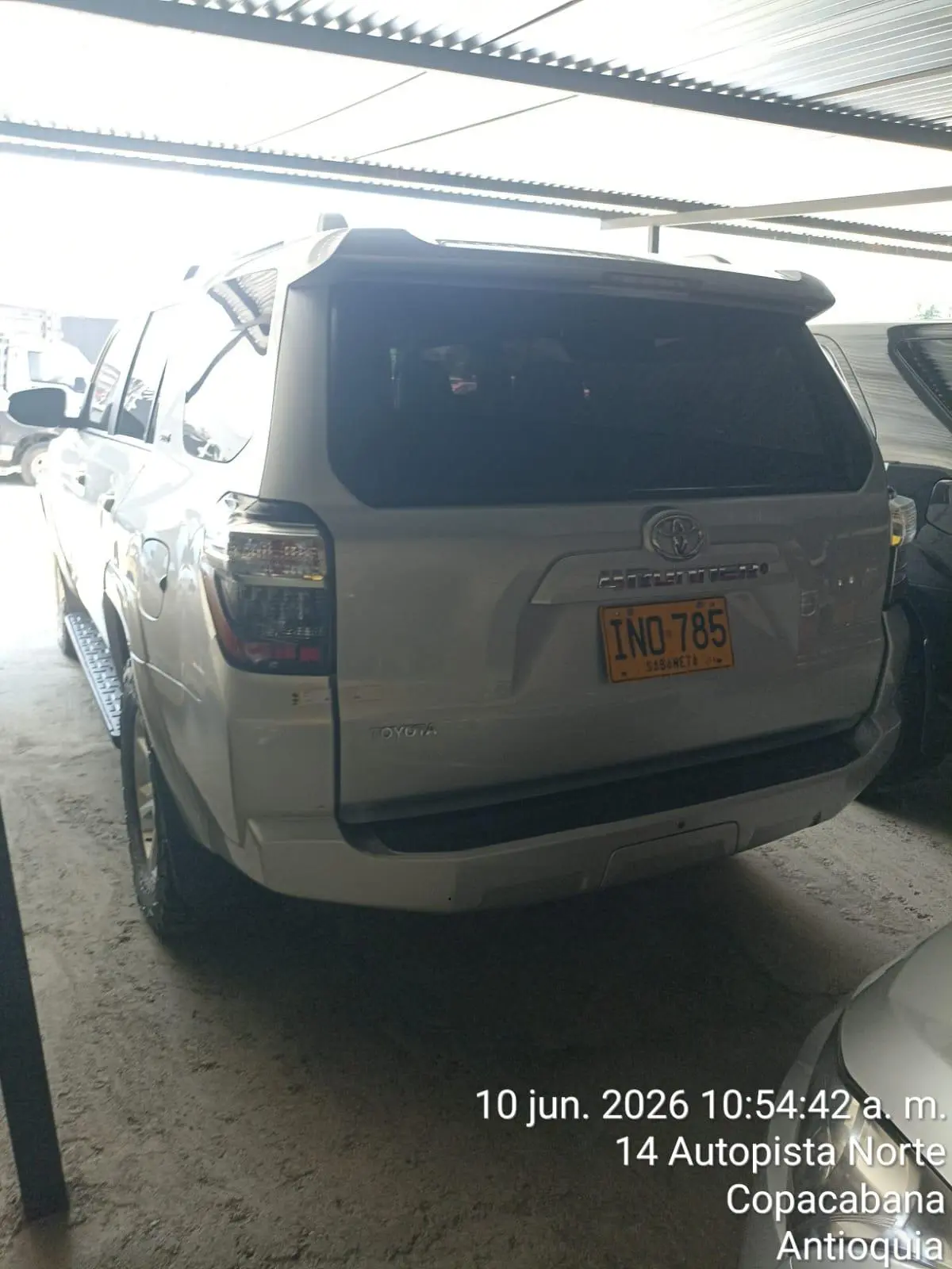 Campero Toyota 4 RUNNER SR5 2015
