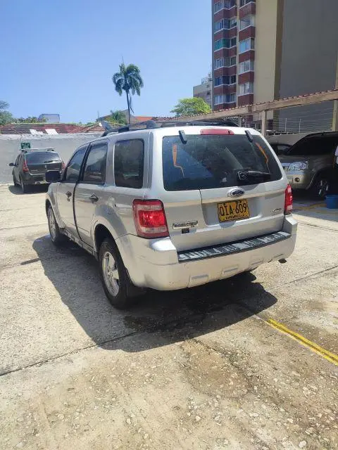 Campero Ford Escape XLT 2009 — imagen 7 de 7