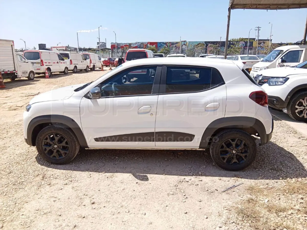 RENAULT KWID INTENS 999 CC MOD. 2026, PLACA: POV020 Ubic.: BARRANQUILLA — imagen 5 de 8